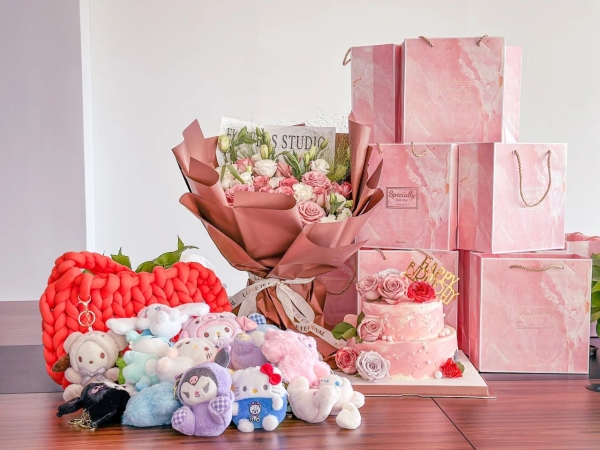 芳華自在，笑靨如花致敬泰斯特每一位了不起的她！