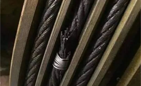 無(wú)知操作，事故誰(shuí)擔(dān)？